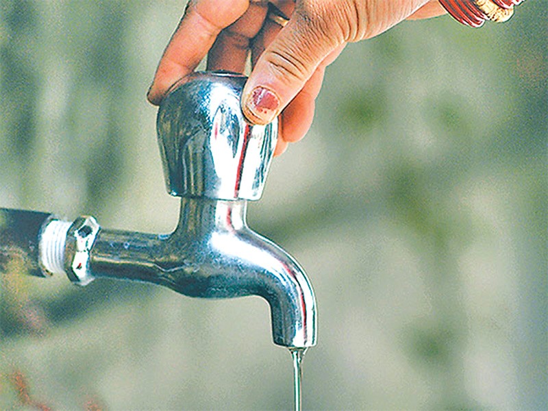 जनप्रतिनिधी आएपछि लम्कीचुहामा १६ वटा खानेपानी योजना संचालनमा ८० प्रतिशत नगरवासीलाई पुग्ने
