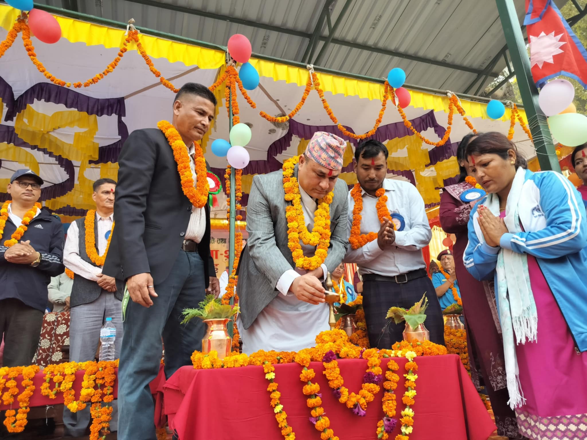 आफ्नै क्षेत्रको कार्यक्रममा आखिर मुख्यमन्त्री शाहले आक्रोश हुँदै किन भनेः यस्तो क्रियाकलापहरू आइन्दा नगर्नु होला ?