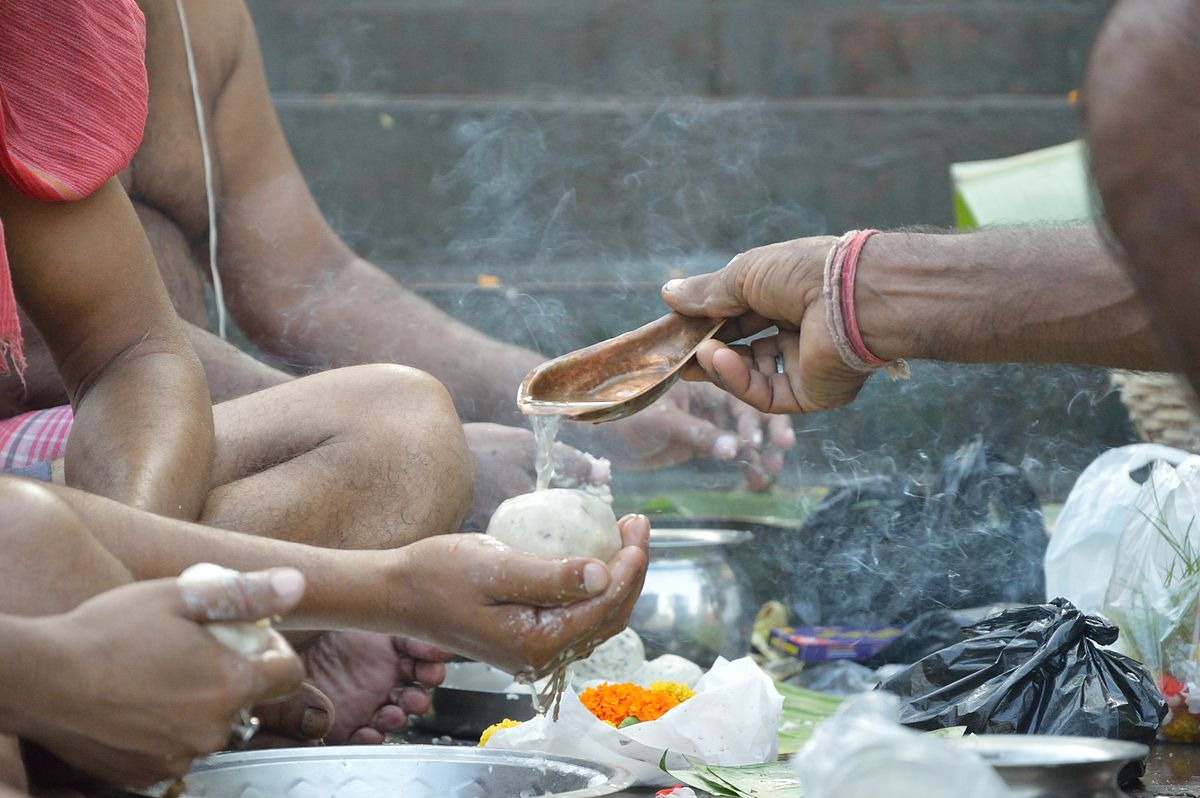 आज १६ श्राद्धको अन्तिम दिनः किन गरिन्छ श्राद्ध ?