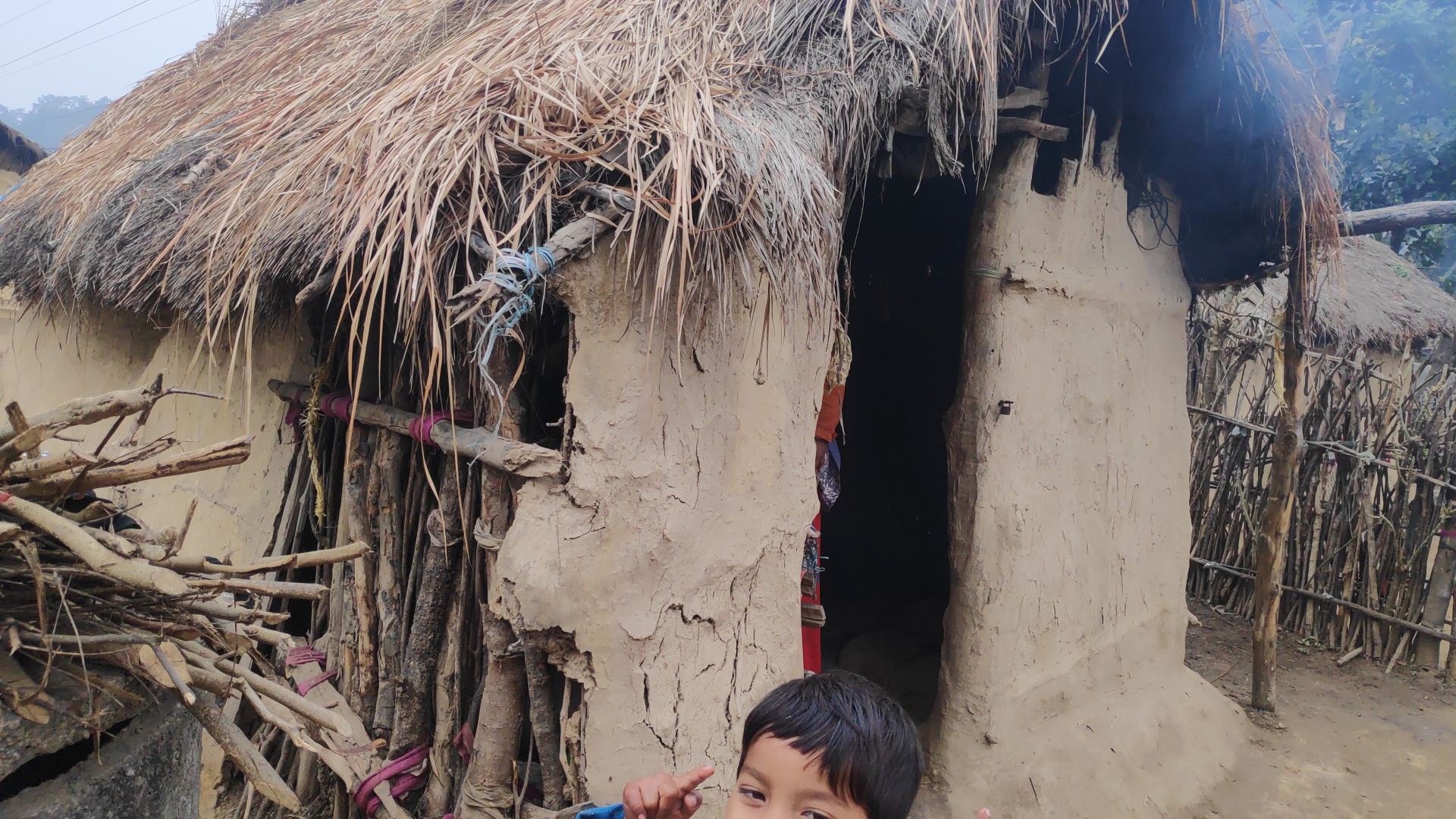 अत्याधिक जाडोका कारण लम्कीचुहाको बादि बस्ती प्रभावित