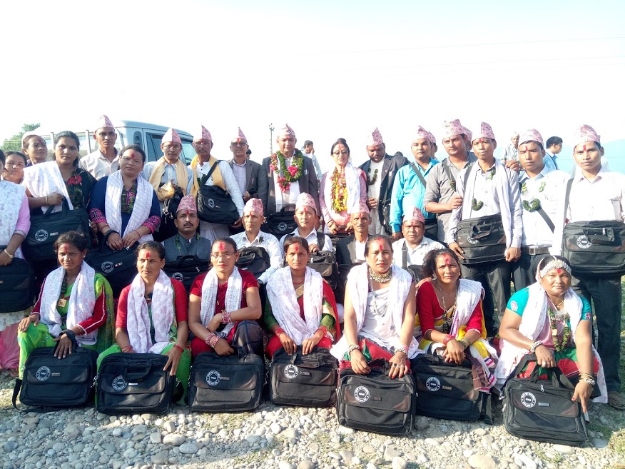 दलित महिला सदस्य “ आउने तालि पिट्ने,घर जाने”